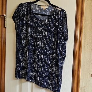 Michael Kors Blue and White Asymmetrical Short Sleeve Blouse Size L